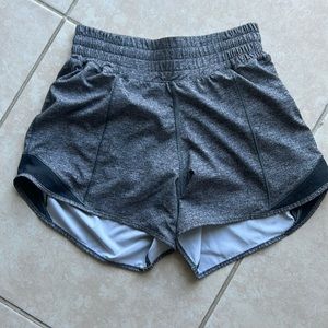 Lululemon hotty hot shorts